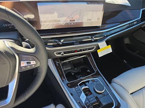 New 2026 BMW X5 xDrive40i image 18