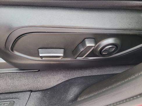 Certified 2021 Jeep Grand Cherokee L Limited RWD image 25