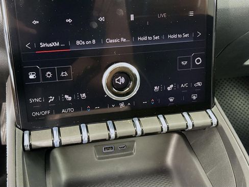 New 2026 GMC Terrain Denali AWD/4WD image 18