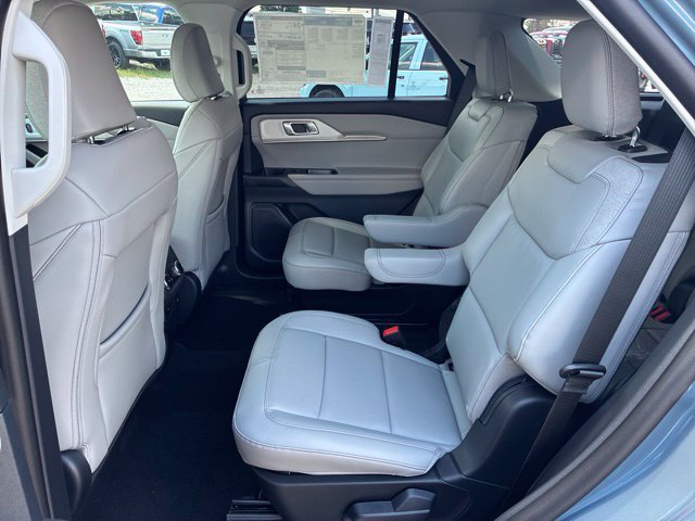 New 2026 Ford Explorer Active w/ Active Comfort Package RWD image 21