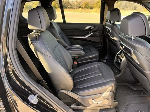 Used 2024 BMW X7 M60i w/ Executive Package image 30