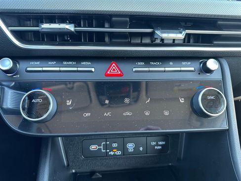 New 2026 Hyundai Sonata SEL FWD image 18