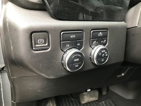 Used 2023 GMC Sierra 1500 Elevation image 5