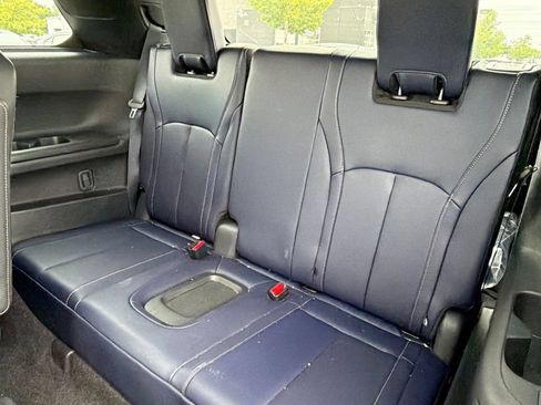 Used 2026 INFINITI QX60 Sport w/ Dark Cargo Package AWD/4WD image 9