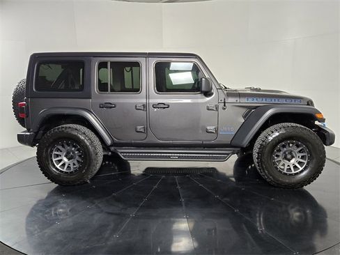Used 2023 Jeep Wrangler Unlimited Rubicon 4xe image 7
