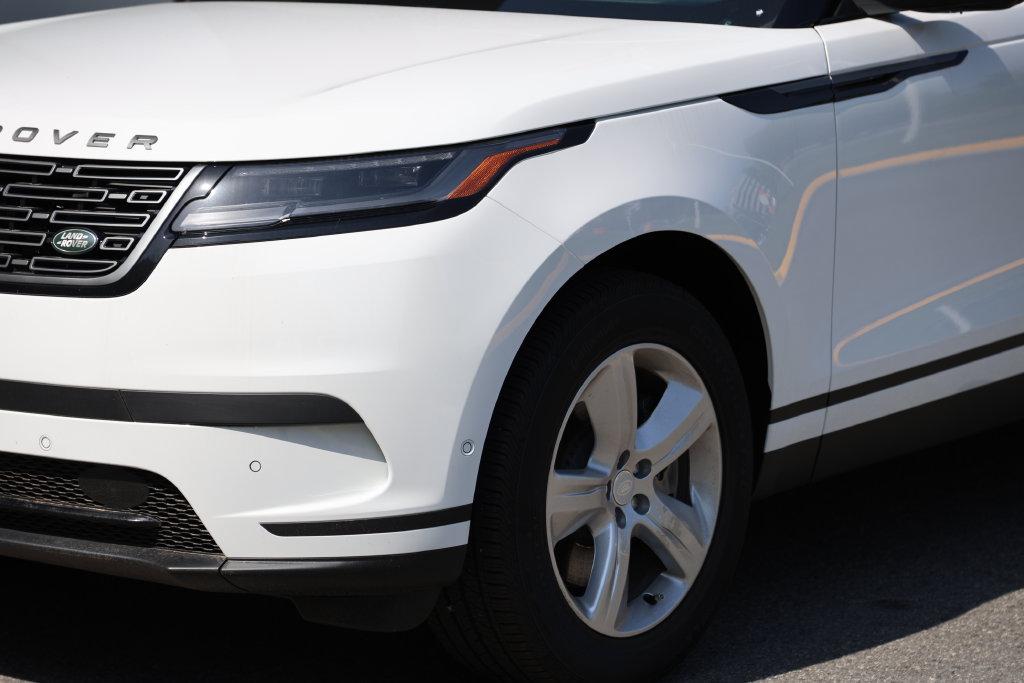 New 2026 Land Rover Range Rover Velar S AWD/4WD image 6