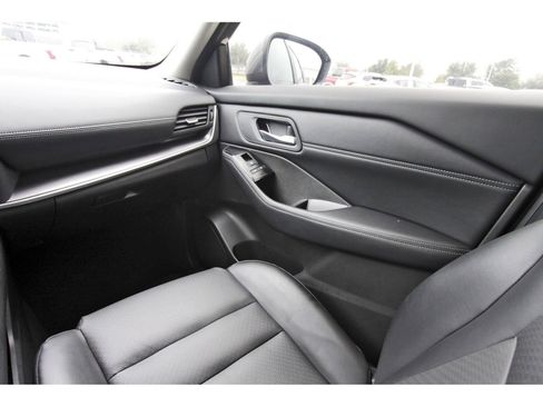 Certified 2025 Nissan Rogue SV w/ SV Premium Package image 13