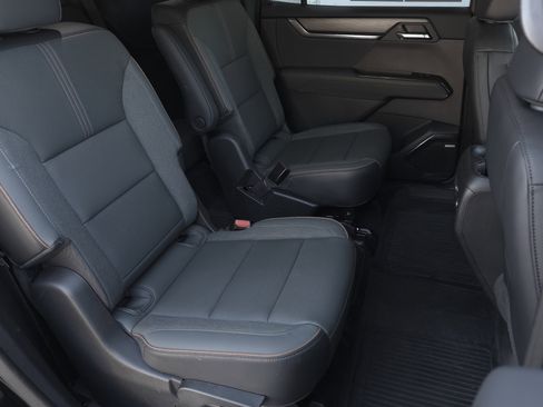 Used 2024 GMC Acadia AT4 w/ LPO, Floor Liner Package image 38