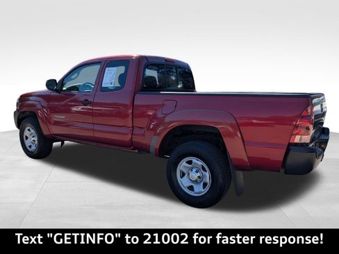 Used 2005 Toyota Tacoma PreRunner image 3