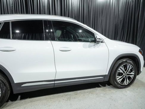 New 2025 Mercedes-Benz GLA 250 4MATIC image 4
