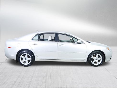 Used 2011 Chevrolet Malibu LT w/ HFV6 Engine Package image 8