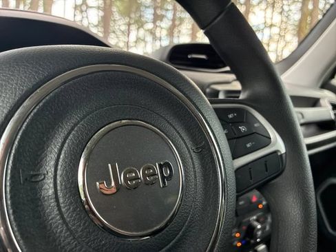 Used 2021 Jeep Renegade Sport AWD/4WD image 28