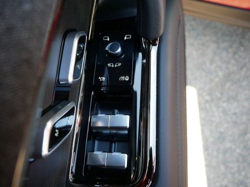 Certified 2026 Land Rover Range Rover Sport Dynamic SE image 19