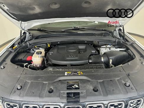 Used 2023 Jeep Grand Cherokee Summit w/ Adv Protech Group IV AWD/4WD image 9