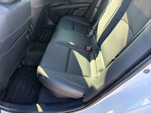 Used 2025 Toyota Camry XLE image 22