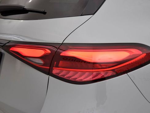 New 2026 Mercedes-Benz GLC 300 image 14