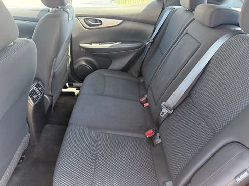 Used 2020 Nissan Rogue Sport S FWD image 25