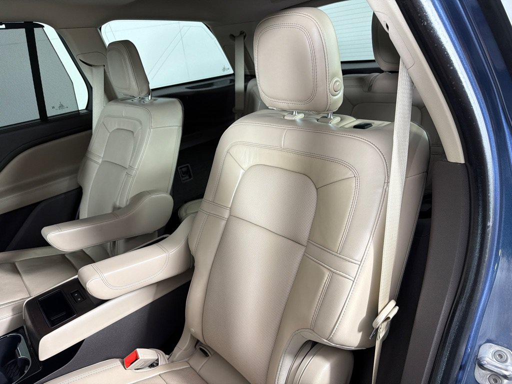 Used 2020 Lincoln Aviator Reserve w/ Equipment Group 202A AWD/4WD image 20