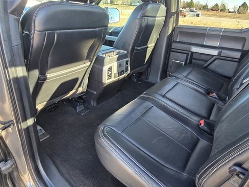 Used 2019 Ford F150 Lariat image 16