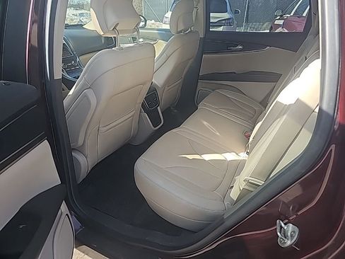 Used 2017 Lincoln MKX Reserve w/ Lincoln MKX Climate Package image 8