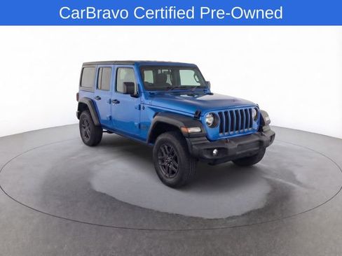 Used 2024 Jeep Wrangler Sport S image 2