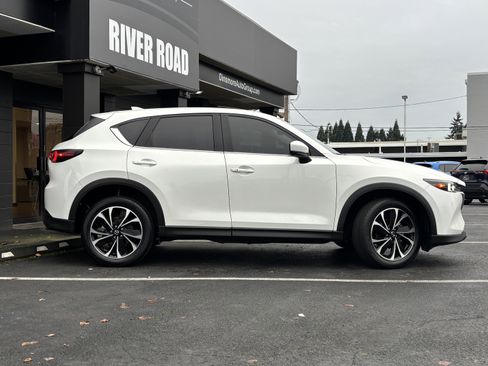Certified 2023 MAZDA CX-5 AWD 2.5 S w/ Premium Plus Pkg image 5