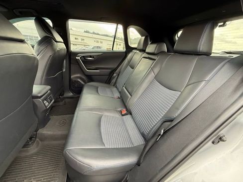 Used 2020 Toyota RAV4 XSE AWD/4WD image 13