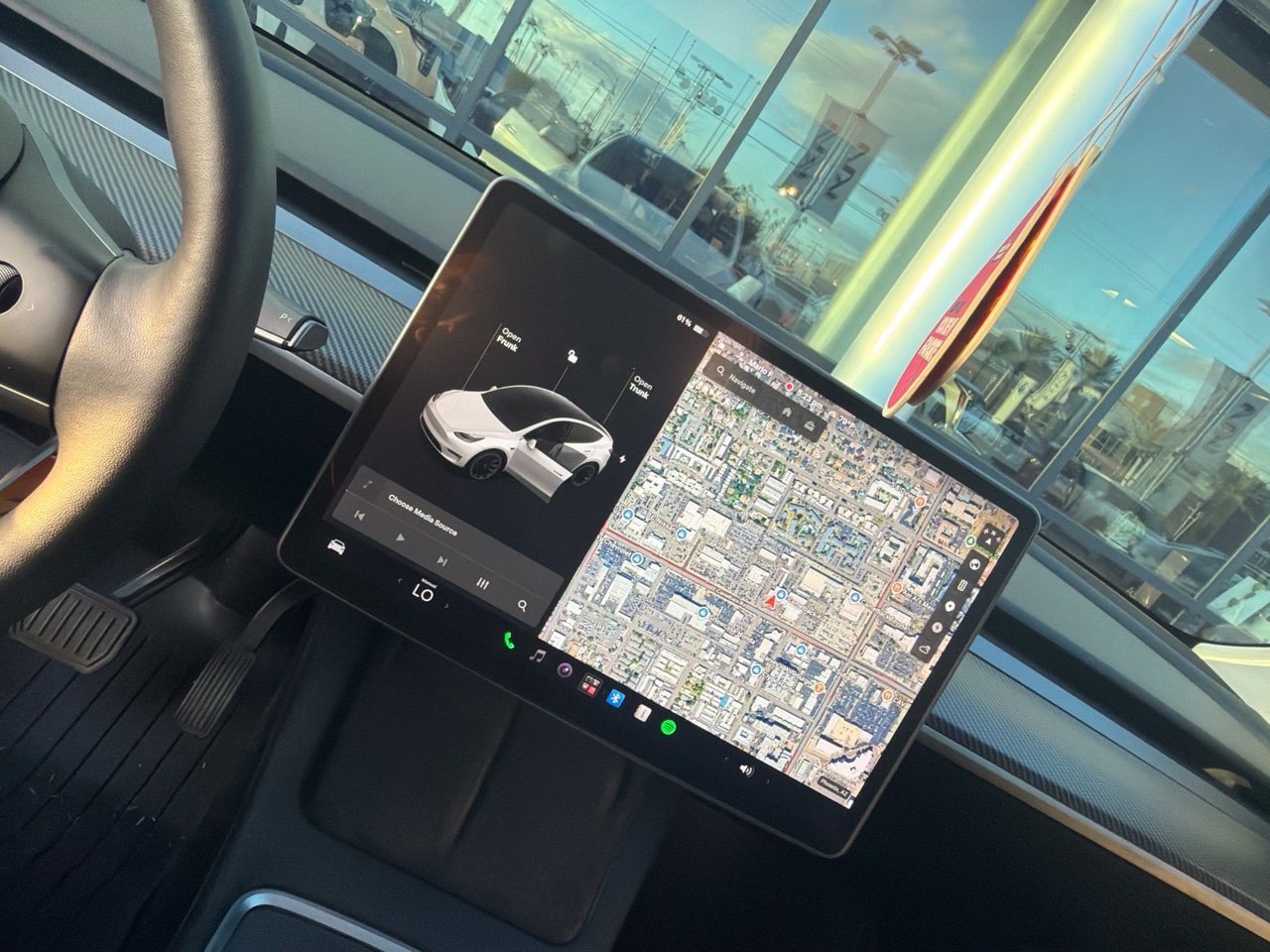 Used 2021 Tesla Model Y Long Range AWD/4WD image 9