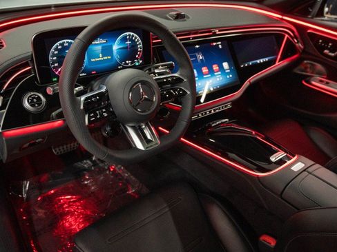 New 2026 Mercedes-Benz E 53 AMG e 4MATIC Sedan image 14