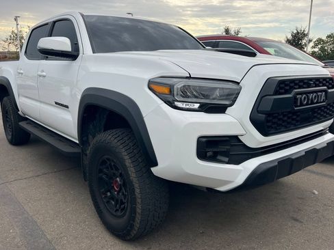 Certified 2023 Toyota Tacoma TRD Pro AWD/4WD image 2