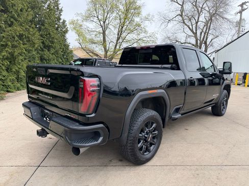 Used 2024 GMC Sierra 2500 AT4 w/ AT4 Premium Plus Package AWD/4WD image 31