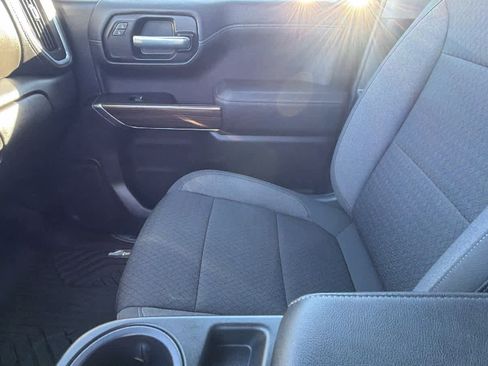 Used 2021 Chevrolet Silverado 1500 LT image 12