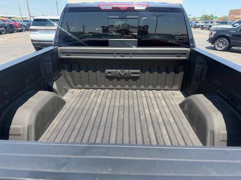 Used 2025 GMC Sierra 1500 Denali AWD/4WD image 18