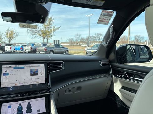 New 2026 Jeep Grand Wagoneer Summit AWD/4WD image 58