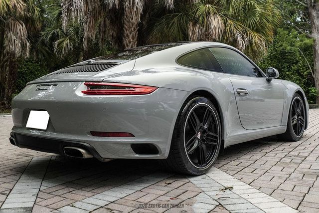Used 2019 Porsche 911 Carrera RWD image 8
