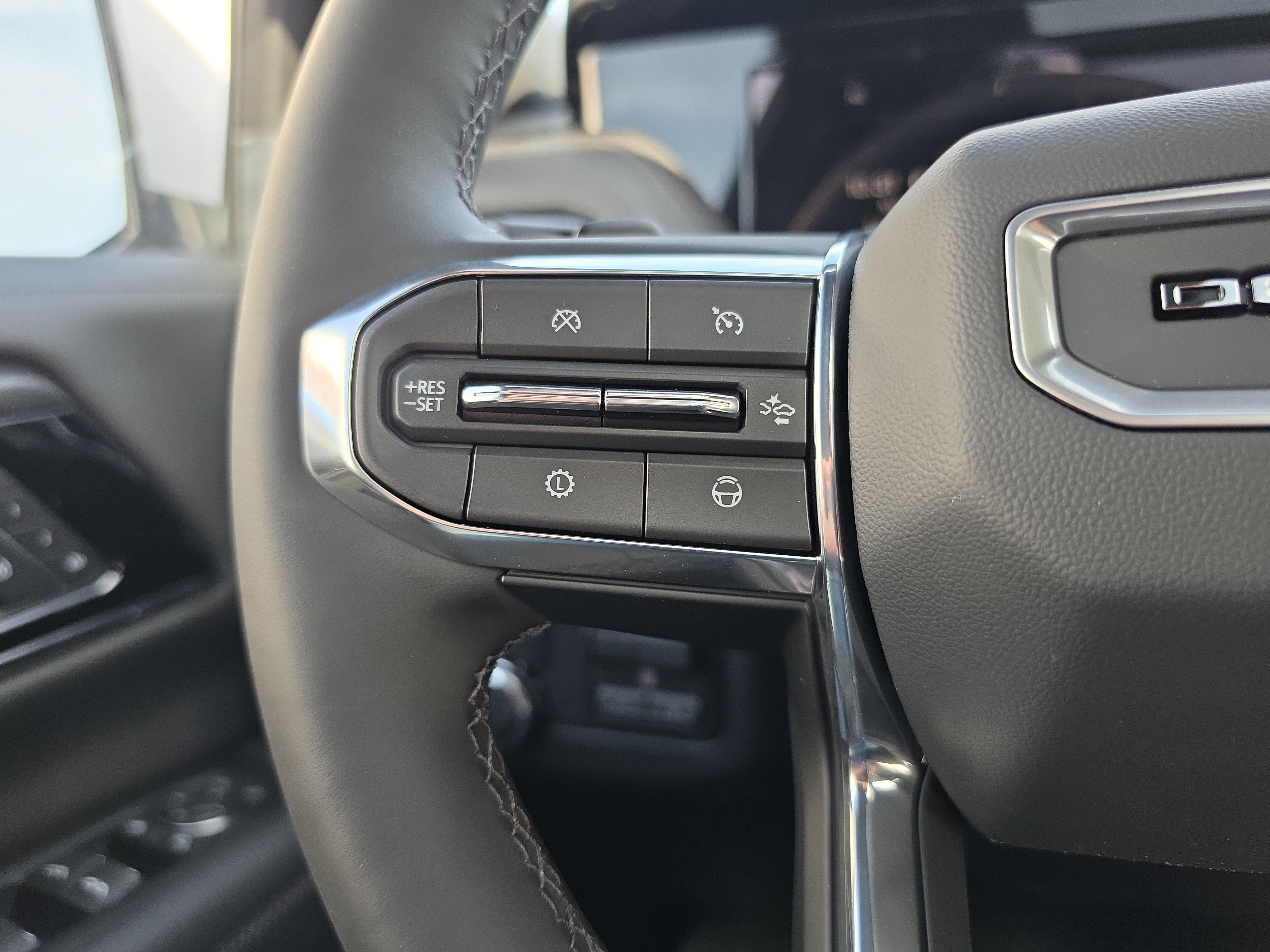 New 2026 GMC Yukon Denali w/ Advanced Technology Package AWD/4WD image 24