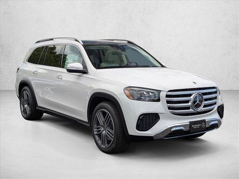 New 2026 Mercedes-Benz GLS 450 4MATIC image 7