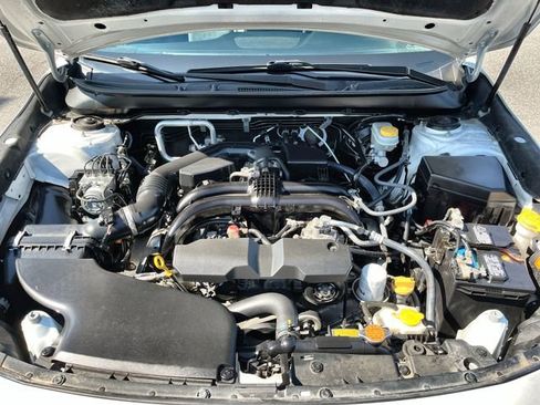Used 2017 Subaru Outback 2.5i Limited AWD/4WD image 20