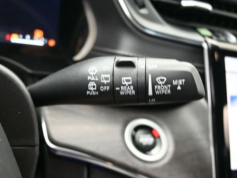 Used 2024 Jeep Grand Cherokee Overland image 33