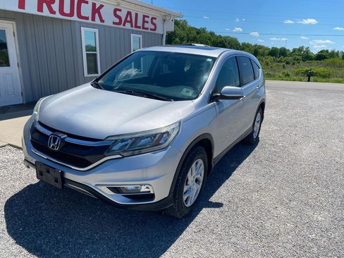 Used 2015 Honda CR-V EX image 3