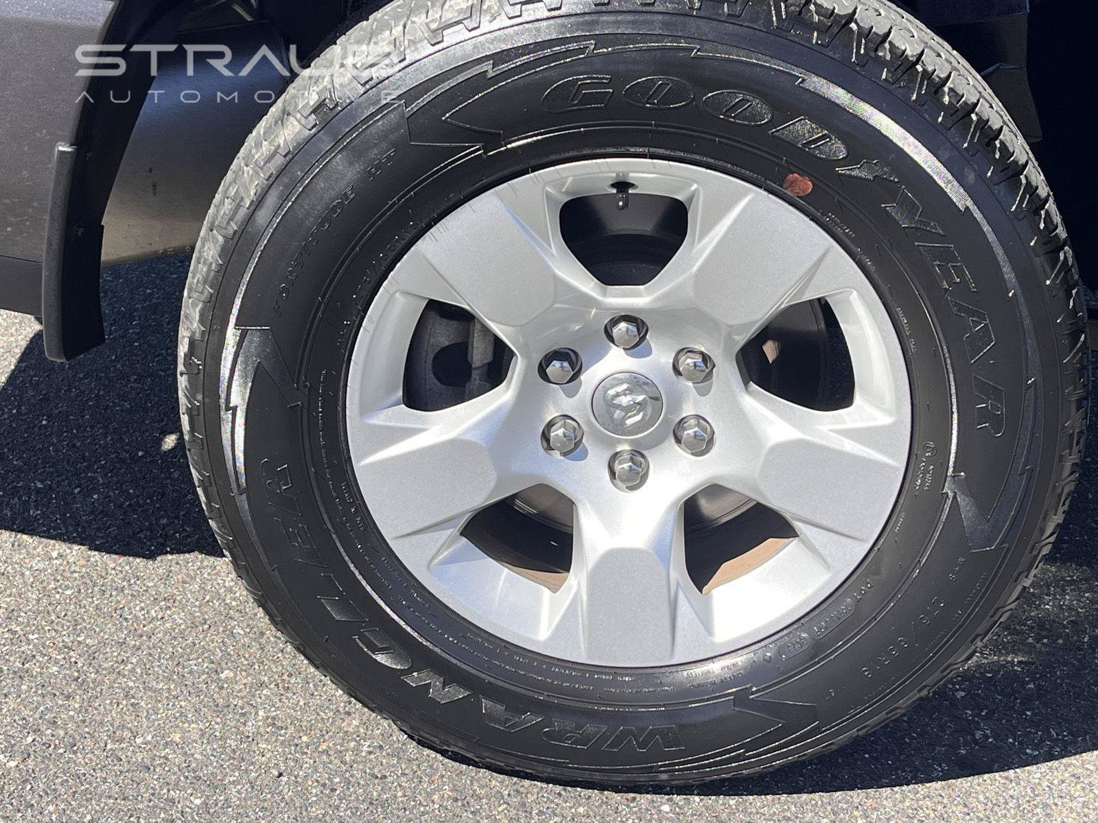 Used 2024 RAM 1500 Big Horn AWD/4WD image 13