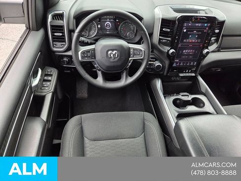 Used 2025 RAM 1500 Big Horn AWD/4WD image 7