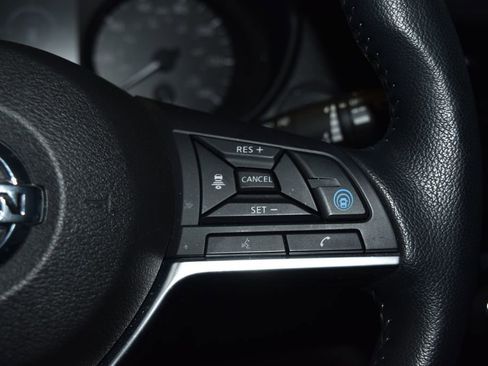 Certified 2022 Nissan Rogue Sport SL w/ Premium Package image 10