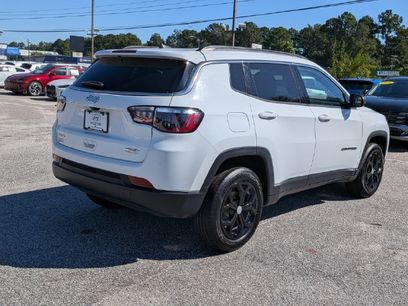 Used 2024 Jeep Compass Latitude