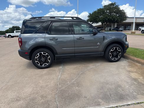 Used 2024 Ford Bronco Sport Outer Banks AWD/4WD image 8
