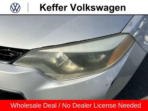 Used 2015 Toyota Corolla S w/ Driver Convenience Package FWD image 9