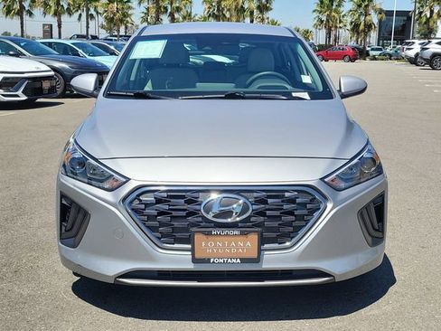 Certified 2022 Hyundai Ioniq Blue FWD image 31