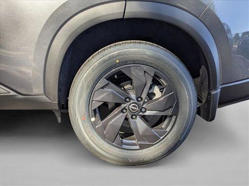 New 2026 Nissan Rogue SV image 9