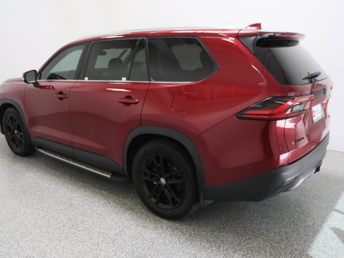 Used 2025 Toyota Grand Highlander AWD Hybrid image 9
