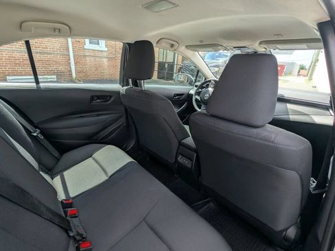 Used 2026 Toyota Corolla LE FWD image 21